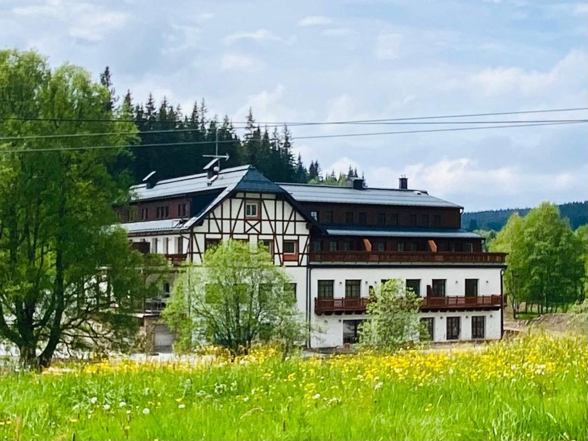Strunzova Pila - Apartmany S Wellness 2,06 A 3,03 克维尔达 外观 照片